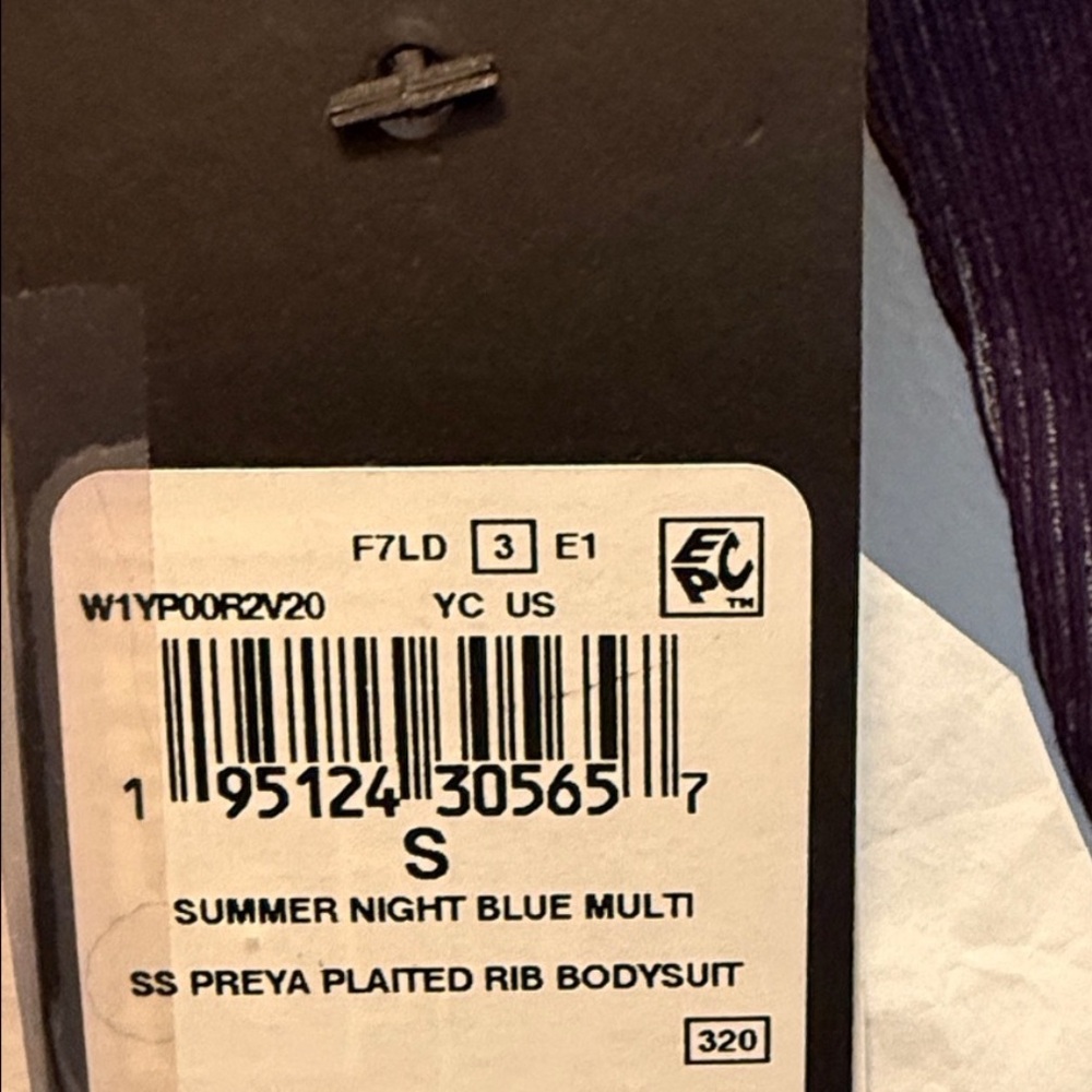 NWT Guess Ribbed Bodysuit - Picture 4 of 4